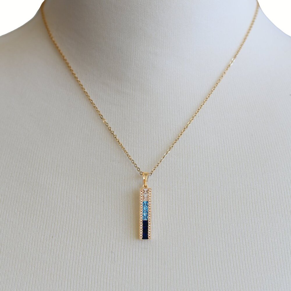 Vince Camuto blue ombre cz necklace
